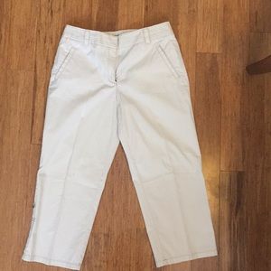 Ann Taylor Size 4 Capris